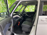 運転しやすい視界と、快適な操作性。ドライバーをサポートする空間設計です。スムーズな運転を、ぜひ体験してください。