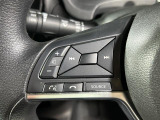 【ステアリングスイッチ】手元のボタンから、オーディオやナビなどの操作ができるので、よそ見をせずに安全に運転に集中できます!