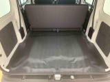 軽自動車はもちろん、乗用車、商用車、福祉車両や他銘柄のお車など、豊富なラインアップで取り揃えております。スタイルも走りも多彩なクルマの中から、お客様にぴったりの1台がきっと見つかります。