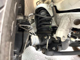 お車を安心してお乗りいただく為には、足回りの定期点検が欠かせません。サービスサポート(有償保証)では無料点検もご提供しており、安心のカーライフをお過ごしいただけるサポート体制が整っています。
