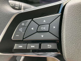 ハンドル左側 便利なナビの操作スイッチ。運転中でも、ハンドルから手を放さずに操作できるので、安全です!