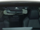 TOYOTA SAFETY SENSEは道路状況、車両状態、天候状態及びドライバーの操作状況などによっては、作動しない場所があります。