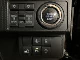 キーの差し込みが不要なプッシュボタンスタートです!その他のスイッチ類も集約されていて扱いやすいですよ♪