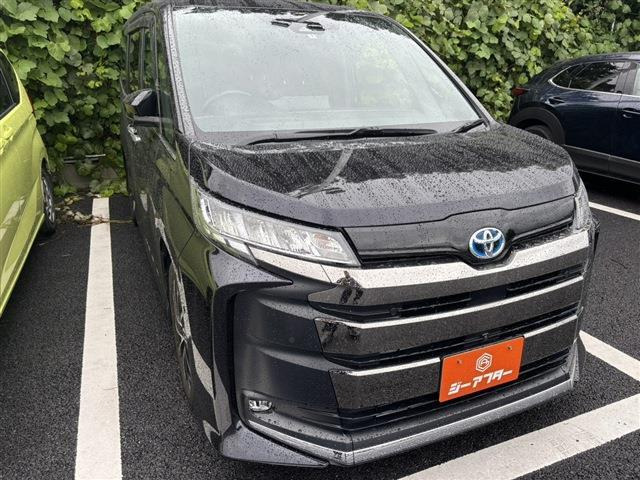 ノア 1.8 ハイブリッド S-Z 禁煙車 快適利便pkg シートヒーター