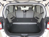 レバー操作で簡単シートアレンジ!日々のお買い物なら困らない十分なスペース♪