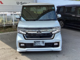 お客様に安全で快適なカーライフをお送りいただくために、中古車にも高いレベルの品質基準を設け、その基準に従って、全ての中古車について納車前整備を実施しています。