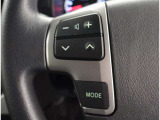 ハンドルから手を放さずに操作出来ますので、安全運転にもつながりますね