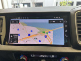 ●MMIナビゲーション『高解像度カラーディスプレイに、Bluetooth(R)接続によるハンズフリー通話機能を搭載しています。』