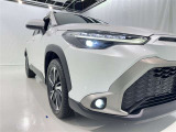 運転席まわりです。 各操作スイッチは使いやすい位置に配置されてます。
