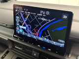 ホンダ独自のインターナビを装備しております!よりリアルタイムの交通渋滞情報を取得できたりとドライブが快適になりますよ♪