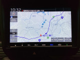ナビゲーションはフルセグTV、インターナビ対応のGathers純正メモリーナビを搭載しています。Bluetoothオーディオ機能がありますので、スマートフォンなどの音楽も再生できます。