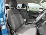 &ldquo;Certified Pre-Owned&rdquo;はお客様の安全性のため、厳しい基準を設定しています。その厳しいチェックをクリアして選び抜かれた車両だけを、ベストコンディションに仕上げてお届けします。