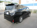 走りにこだわりながら収納力も持ち合わせたお車です。荷物を載せて軽快なドライブを楽しめますよ♪