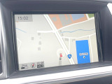 ●ベンツ純正ナビ:一体感のあるナビは、高級感ある車内を演出してくれます。Bluetooth再生などオーディオ機能も充実しておりますので、運転もより楽しめます♪