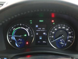 納車1カ月後には無料1カ月点検をご用意しています。車検や12カ月点検、オイル交換などのアフターメンテナンスも県内50店舗の整備工場におまかせください。