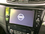 【メーカー純正8型ナビ】インテリアに溶け込むスタイリッシュな「専用設計」メーカーナビを装備♪視認性や操作性など基本性能にも優れ、より上質なカーライフをお楽しみいただけます。