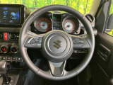 【純正革巻きステアリング】上質な革を使用することで、手にしっかり馴染みとても運転しやすいハンドルです♪
