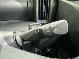 【オートライト】車外の明るさに応じて自動的にライトの点灯・消灯をしてくれます