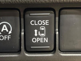 【パワースライドドア】スマートキーや運転席のスイッチでスライドドアの開閉が可能♪電動だから力を入れてドアを開ける必要が無く、小さいお子様でも、重い荷物を持っている時もラクに開け閉めできます♪
