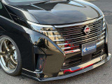 KUHLオリジナルエアロのフロントディフューザーを取り付け、ローダウンサスペンションで車高を下げ、KUHLオリジナルのVERZホイール20インチをインストールした状態のフロントフェイスです!