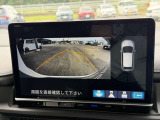 バックモニター付きです。