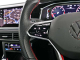 前車と一定の車間距離を保ちながら走る追随システムのACC(アダプティブクルーズコントロール)付!