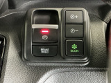 パーキングブレーキはスマートな電子制御式と合わせて渋滞時等にブレーキペダルから足を離しても停車状態を保持してくれるオートブレーキホールド機能で運転が楽になります。スタートはアクセルペダルを踏むだけ