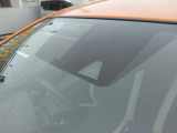 エマージェンシーブレーキは車の目が確認♪はっとした瞬間!よそ見の瞬間!みえづらい瞬間!あなたの目のかわりにバッチリ確認♪あって良かったを体験して下さい♪(車種によりサポートが違います。)