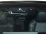 TOYOTA SAFETY SENSEは道路状況、車両状態、天候状態及びドライバーの操作状況などによっては、作動しない場所があります。
