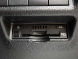 ETC車載器付きです。高速道路の料金所もスムーズに通過できます。※別途セットアップ費用が必要となります。