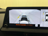 サイドカメラモニター付きです。死角になる車の左側下部をモニターに映し出してくれます。