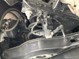 お車を安心してお乗りいただく為には、足回りの定期点検が欠かせません。サービスサポート(有償保証)では無料点検もご提供しており、安心のカーライフをお過ごしいただけるサポート体制が整っています。