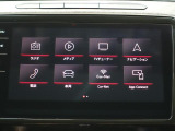 Apple CarPlayやAndroid Autoなどを経由して、ナビや音楽、メッセージアプリを車内で快適に利用できます