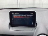 低速走行時に前方の障害物を検知して、衝突被害を軽減してくれるスマート・シティ・ブレーキ・サポートを装備!アクセルとブレーキの踏み間違えなどの急加速を抑制してくれる心強い装備です。