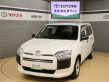 トヨタ認定中古車の安心感はそのままに、まるごとクリーニングと同等商品の当社「キラリフレッシュ」を簡素化し、お買い求めやすくした商品が、「トヨタ認定中古車ライト」です。