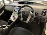 分かりやすく操作しやすい運転席まわりです☆