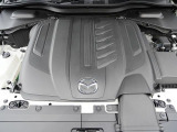 直列6気筒ディーゼルエンジンにMAZDA独自の48Vマイルドハイブリッドシステムを組み込んだディーゼルハイブリッド仕様