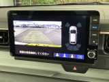 バックも安心のバックカメラ付いています。バックカメラがあると、いつでも安全にバックできますね。死角も減ります。