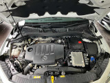 「認定中古車」は納車前整備がポイントです。メルセデス・ベンツの定める厳しい基準をクリアしたお車のみご案内させて頂きます。納車前整備はメーカー規定に基づき自社工場で入念に行なわれます。