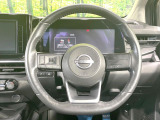 【純正革巻きステアリング】上質な革を使用することで、手にしっかり馴染みとても運転しやすいハンドルです♪