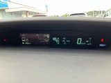 視認性の高いメーター類で、運転状況を的確に把握。運転に集中できる、シンプルなデザインを採用しています。スムーズな運転をサポートします。