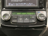 オートエアコンは温度を設定するだけで、自動で風量などを設定してくれます。運転しながら操作も必要ないので、安全性も向上します。