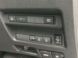 各スイッチ類は運転席右側にまとまっております。