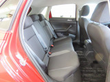 ISOFIX(イソフィックス)基準適合チャイルドシート固定装置!!安心楽々で対応チャイルドシートが取付できます。