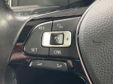 ◆クルーズコントロールにレーダーセンサーを組み合わせ、先行車を測定し設定されたスピードを上限に自動で加減速を行います。一定の車間距離を維持することで、長距離走行でのドライバーの疲労を低減させます。
