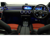 CLAクラス AMG CLA35 4マチック (BSG搭載モデル) 4WD 