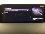 ハンドル操作をアシストすることにより車線からの逸脱回避を支援します。
