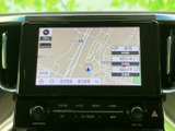 見やすい地図表示で、目的地までの道順をしっかり確認できます。スムーズなナビゲーションで、初めての場所でも安心ですね。