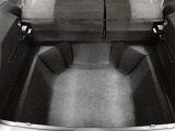広々としたラゲージスペースを備えています。