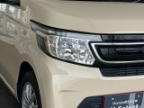 HID(ディスチャージ)ヘッドライトは、高効率・低消費電力タイプのライトで、より広い範囲を照らせます。